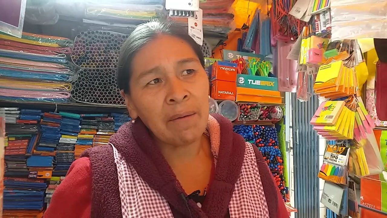 Útiles escolares bajan de precio en Sucre y alivian el bolsillo de las familias